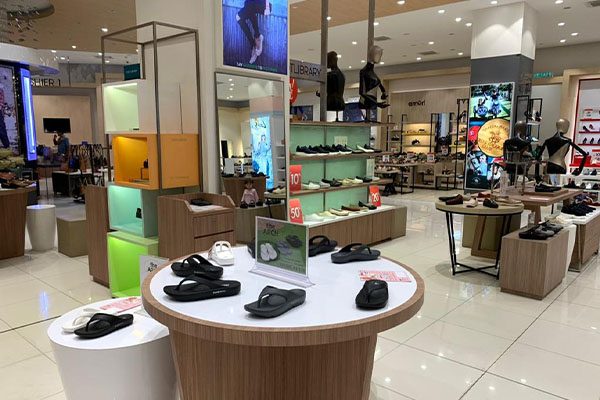 contact us 600x400 branch_0007_Parkson Paradigm Mall, JB